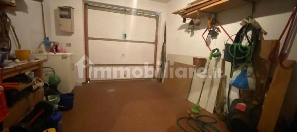 3 bedrooms House in L'Aquila, Italy No. 271592 4