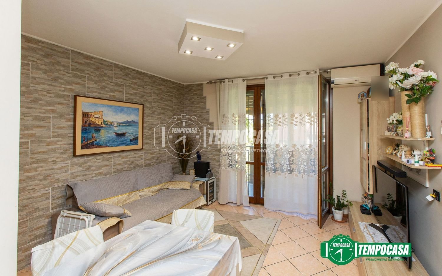 3 bedrooms Apartment in Busto Arsizio, Italy No. 361292