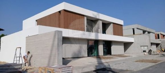 4 bedrooms Villa in Turiz, Portugal No. 269412 2