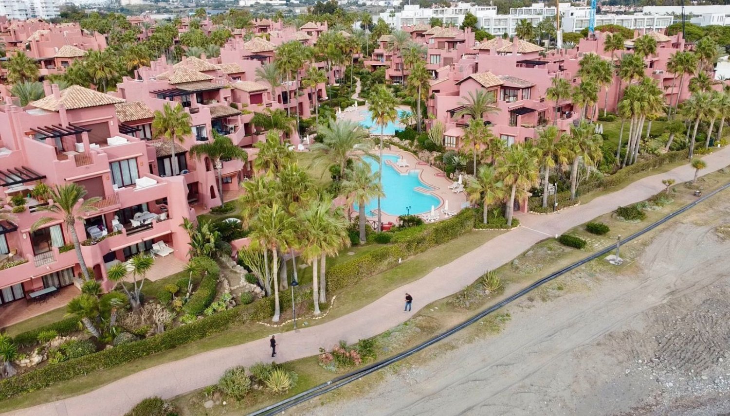 Penthouse T3 em Estepona, Spain N.º 201788