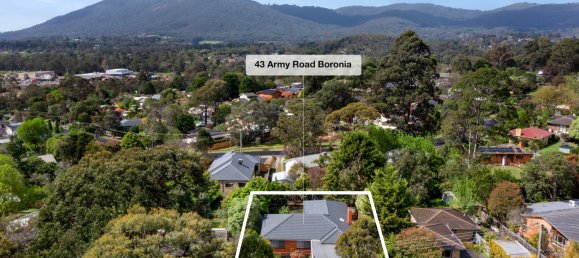 5 chambres Maison à Boronia, Australia No. 154 2