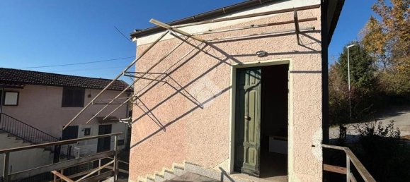 2 rooms House in Monte San Giovanni Campano, Italy No. 129794 3