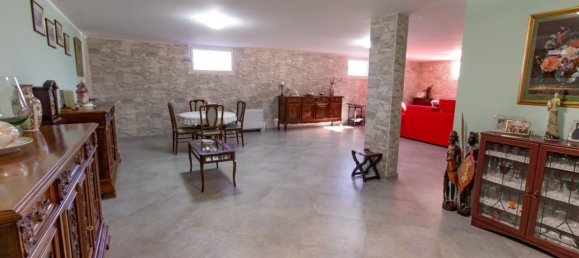 Вилла с 7 комнатами в Барбания, Италия № 21844 37