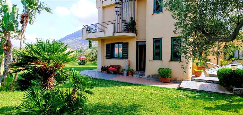 6 chambres Villa à Termini Imerese, Italy No. 55901