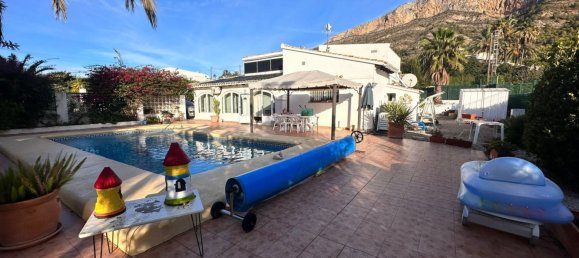 3 bedrooms Villa in Javea, Spain No. 285202 9