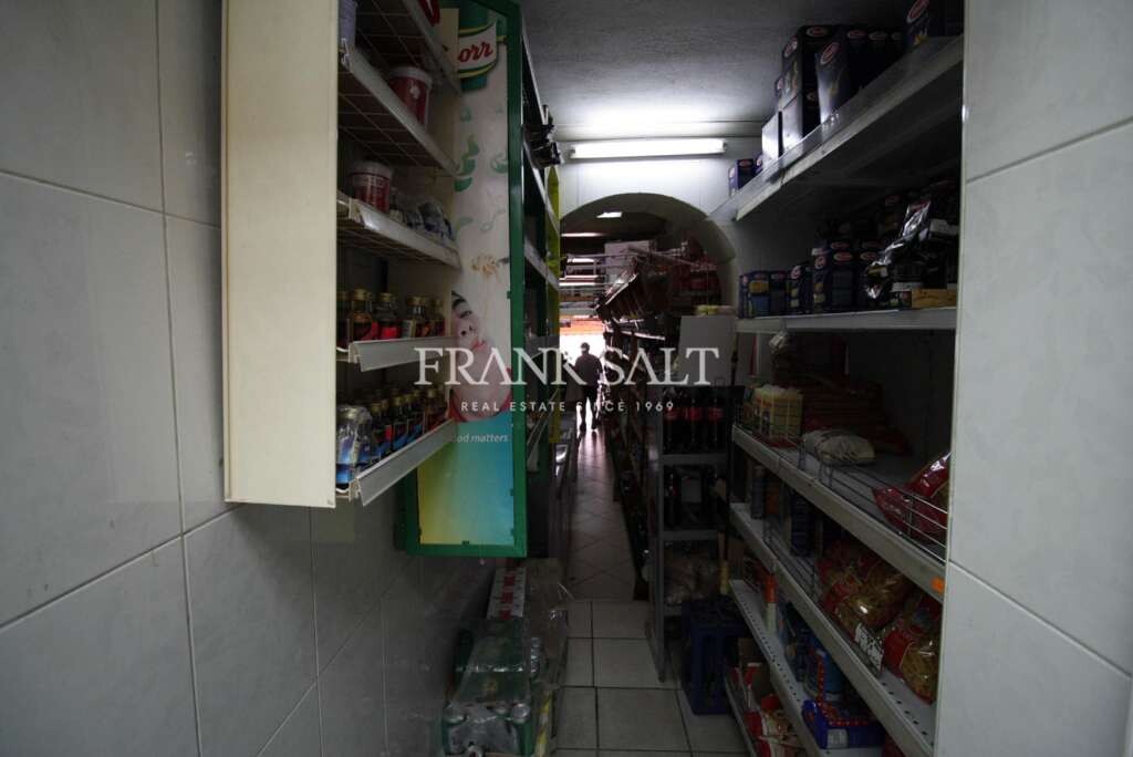 Magasin à Zabbar, Malta 60m² No. 12631