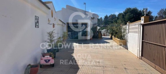 4 bedrooms House in La Nucia, Spain No. 77905 10