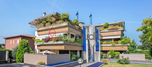 4-salle Penthouse à Mozzo, Italy No. 188319 23