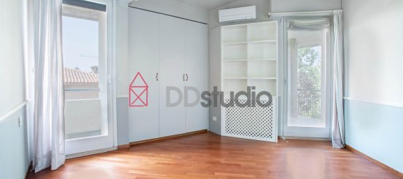 4-salle Penthouse à Mozzo, Italy No. 188319 7