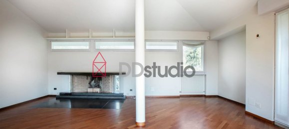 4-salle Penthouse à Mozzo, Italy No. 188319 4