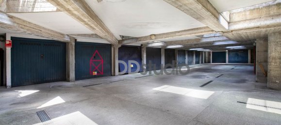 4-salle Penthouse à Mozzo, Italy No. 188319 20