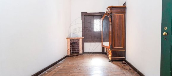 1432m² Building in Evora, Portugal No. 136168 23