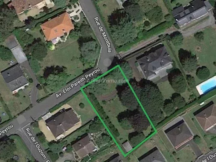  قطعة أرض في Nay, France رقم 88644