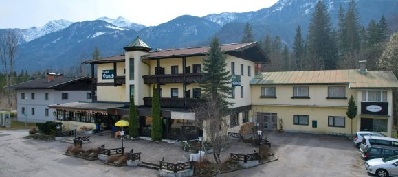 Отель, гостиница с 26 комнатами в Иршен, Австрия № 134670 2