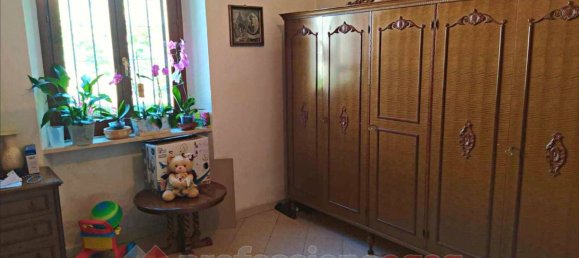 3 Schlafzimmer Villa in Perugia, Italy, Nr. 5557 7