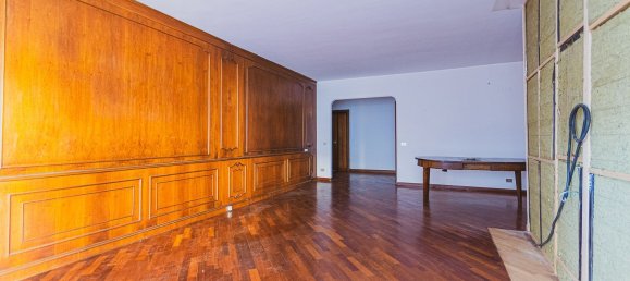 Apartamento de 6 habitaciónes en Rome, Italy No. 60707 5