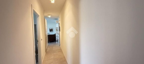 3غرفة شقة في Desenzano del Garda, Italy رقم 311871 15