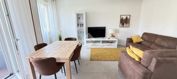 3غرفة شقة في Desenzano del Garda, Italy رقم 311871 6