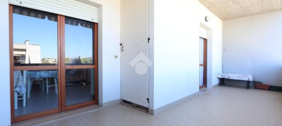 3 Schlafzimmer Wohnung in Martinsicuro, Italy, Nr. 318670 5