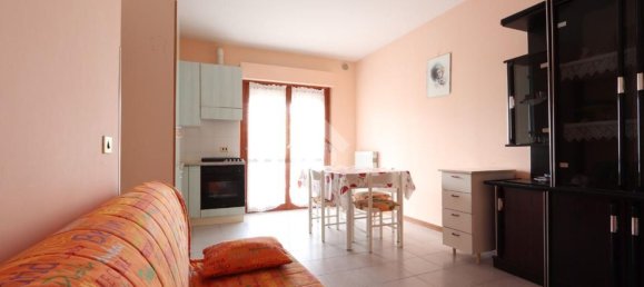 3 Schlafzimmer Wohnung in Martinsicuro, Italy, Nr. 318670 4
