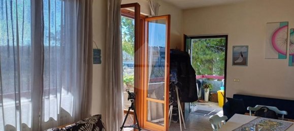 3-salle Appartement à Fossacesia, Italy No. 274106 5