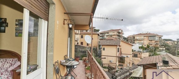 3 Schlafzimmer Wohnung in Grottaferrata, Italy, Nr. 138332 10