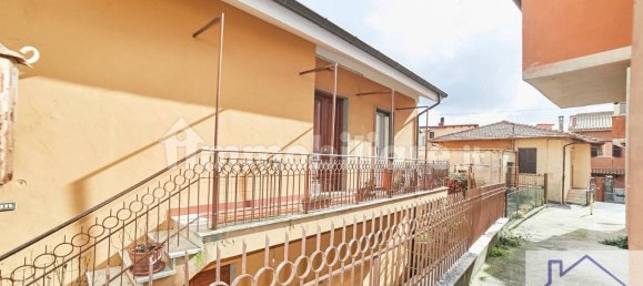 3 Schlafzimmer Wohnung in Grottaferrata, Italy, Nr. 138332 15