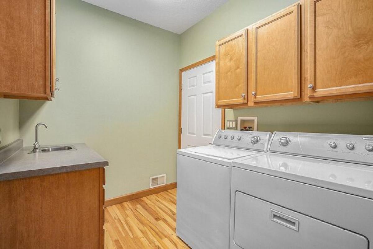 Дом с 3 спальнями в Бруклин, США № 273759