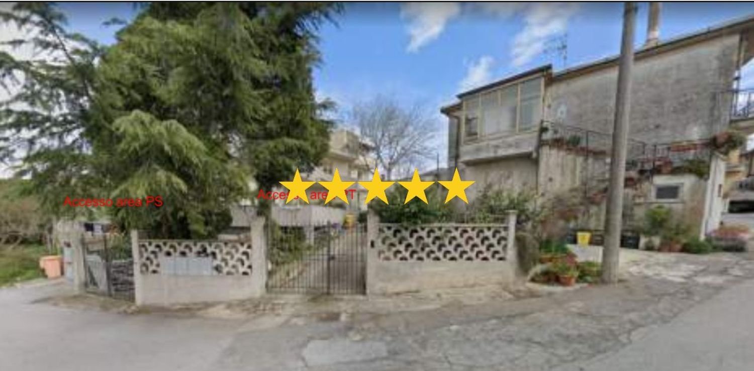 7 rooms Apartment in Caraffa di Catanzaro, Italy No. 99319