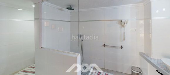 20 bedrooms House in Arenas, Spain No. 47351 10