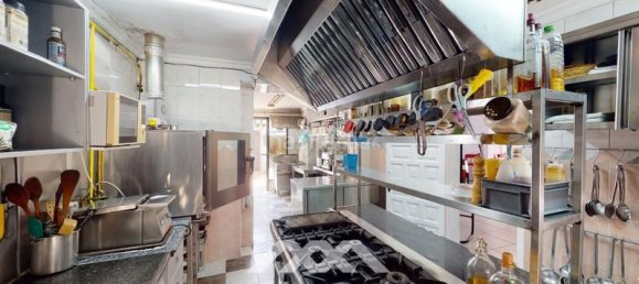 20 bedrooms House in Arenas, Spain No. 47351 22