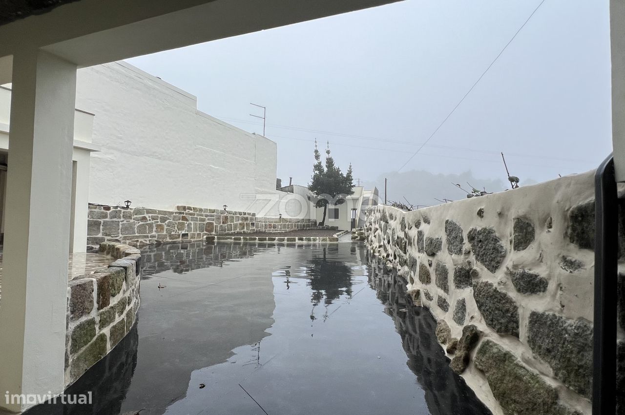 Casa T5 em São Mamede de Infesta, Portugal N.º 132892