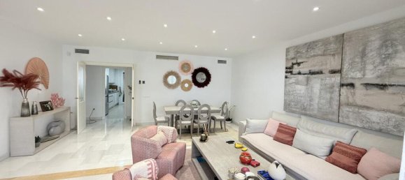 Apartamento de 2 dormitorios en Marbella, Spain No. 122604 6