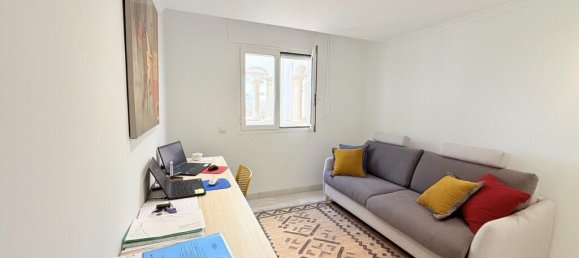 Apartamento de 2 dormitorios en Marbella, Spain No. 122604 17