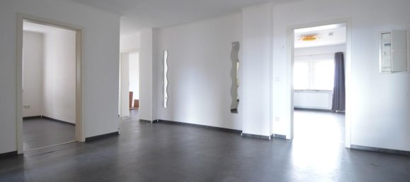 Здание с 13 комнатами в Нойнкирхен, Германия № 311848 7