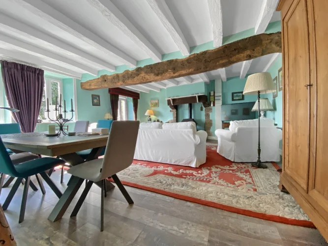 Casa de 3 dormitorios en Gorron, France No. 327856