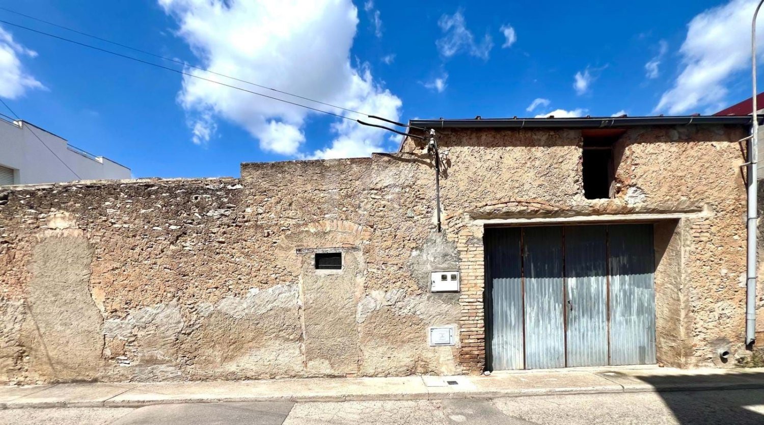 Гараж 134м² в Санта-Барбара, Испания № 176637