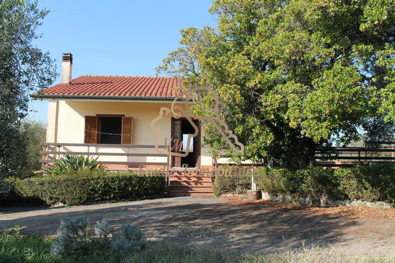 4 rooms Villa in Ardea, Italy No. 238323