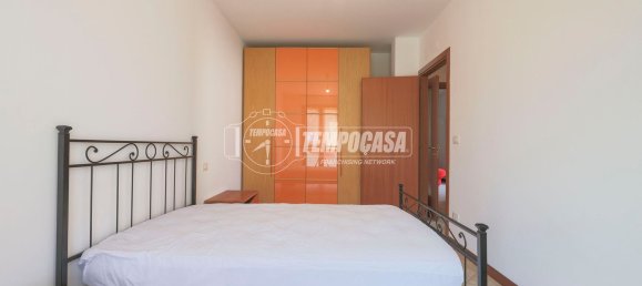 3 rooms Apartment in Massa Lombarda, Italy No. 297269 8