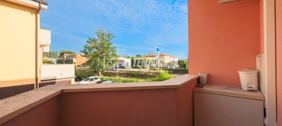 3 rooms Apartment in Massa Lombarda, Italy No. 297269 12