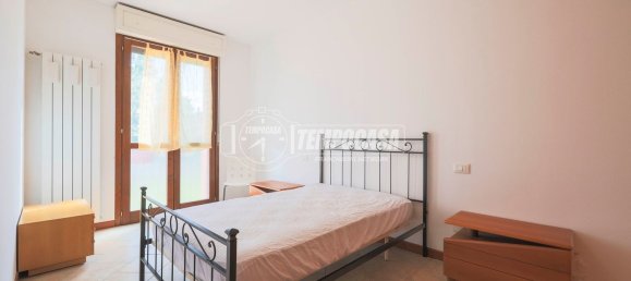 3 rooms Apartment in Massa Lombarda, Italy No. 297269 4