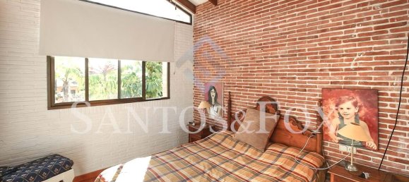 4 bedrooms Villa in Marbella, Spain No. 117085 6