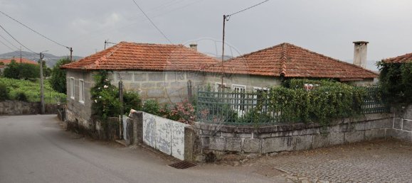 Casa de 6 dormitorios en Vilarinho das Cambas, Portugal No. 42983 4