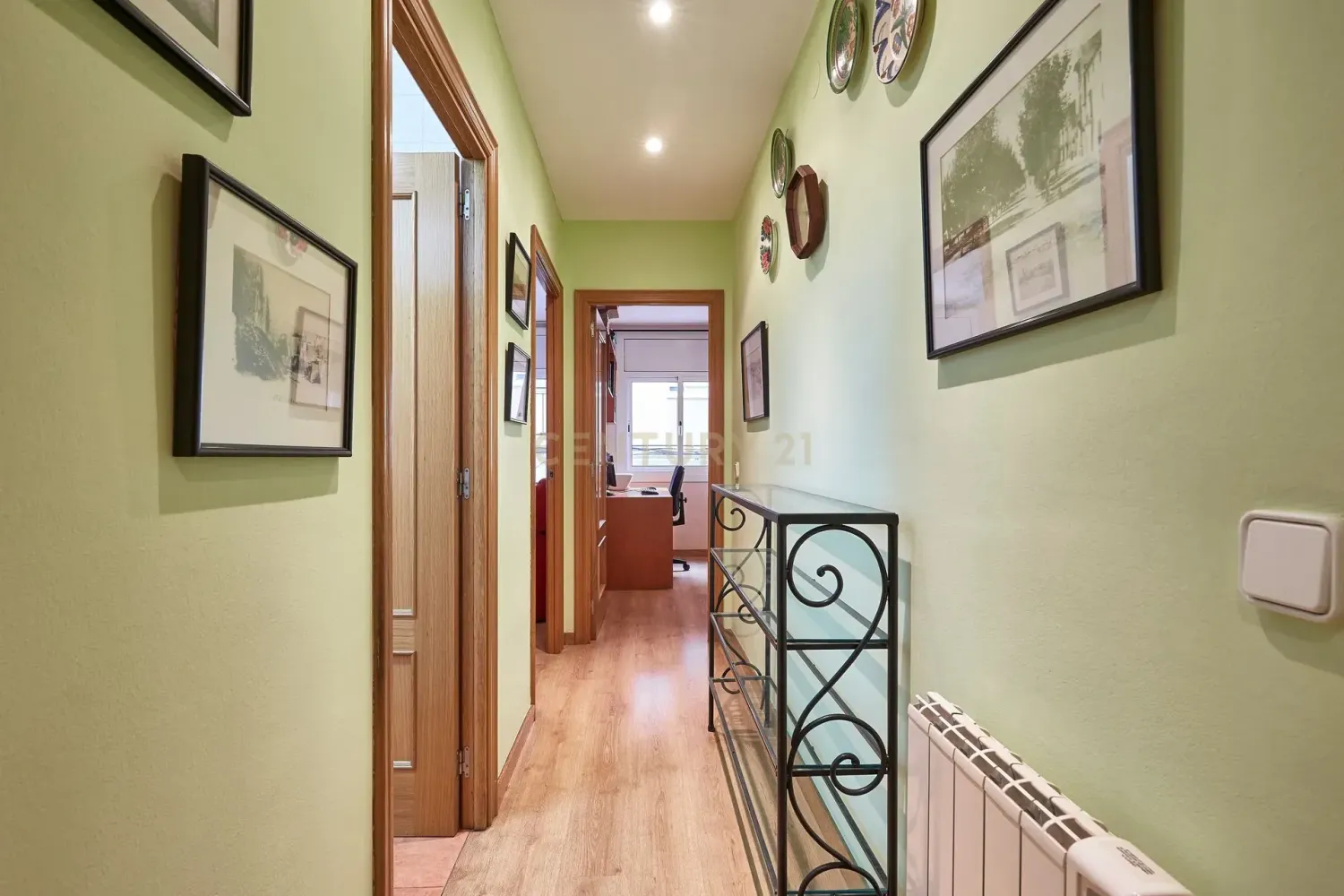 Gewerbliche Immobilie in Sitges, Spain 71m², Nr. 269053