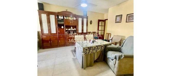 4 bedrooms Apartment in Cordoba, Spain No. 168199 3