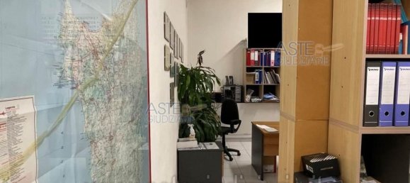 Propriété commerciale à Quartu Sant'Elena, Italy 108m² No. 46440 15