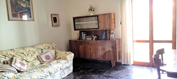 5-Zimmer Wohnung in Carrara, Italy, Nr. 27387 9