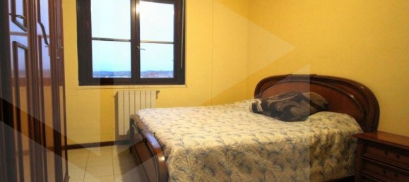 3 chambres Appartement à Pontedera, Italy No. 21336 9