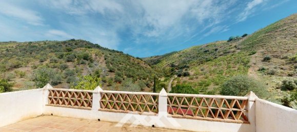 5 bedrooms House in Sedella, Spain No. 42726 19