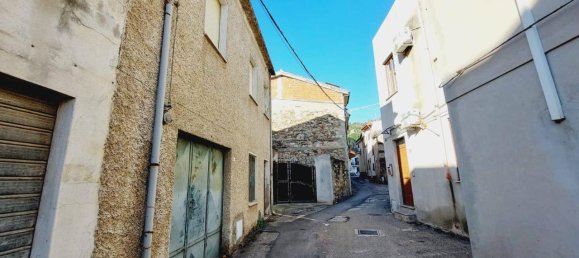 8 rooms House in Siniscola, Italy No. 162493 4